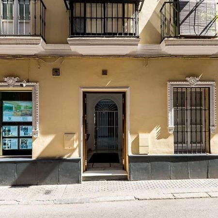 Behouse Alfalfa Seville Exterior photo